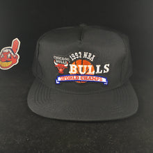 Load image into Gallery viewer, 1992 Chicago Bulls SnapBack