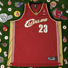 Load image into Gallery viewer, NBA Cleveland Cavaliers LeBron James Rookie Season