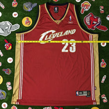 Load image into Gallery viewer, NBA Cleveland Cavaliers LeBron James Rookie Season