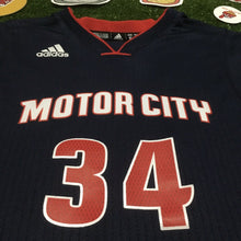 Load image into Gallery viewer, NBA Detroit Pistons Climacool Swingman Tobias Harris Youth Jersey Size Medium