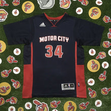 Load image into Gallery viewer, NBA Detroit Pistons Climacool Swingman Tobias Harris Youth Jersey Size Medium