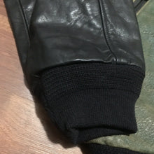Load image into Gallery viewer, BRAD BENNETT STUDIOS CHICAGO. AMERICA'S BASEBALL TEMPLES LEATHER JACKET. SZ L