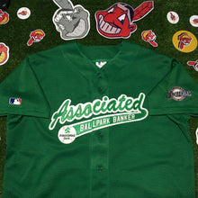 Load image into Gallery viewer, Majestic Authentic MLB Milwaukee Brewers Associated Ballpark Bankers Jersey Men’s Large