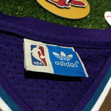 Load image into Gallery viewer, Karl Malone #32 Utah Jazz Men's adidas Throwback Classics Swingman Jersey Size Large